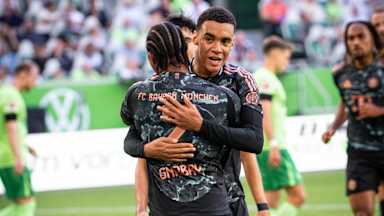 Spielszene aus der Bundesliga-Partie VfL Wolfsburg vs. FC Bayern