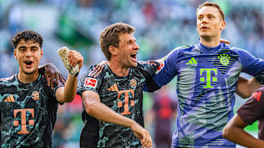 Thomas Müller jubelt im Trikot des FC Bayern