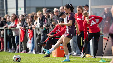 Tuva Hansen im Training der FC Bayern Frauen