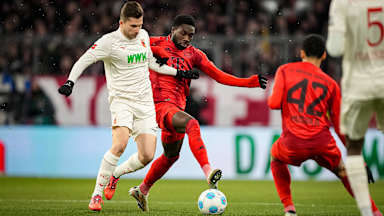 Spielszene aus dem Bundesliga-Duell FC Bayern vs. FC Augsburg