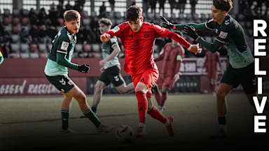 Spielszene aus dem Duell der FC Bayern U19 gegen den SSV Jahn Regensburg