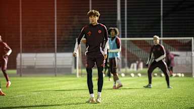 Jason Eckl im Training der FC Bayern U19 vor dem Heimspiel gegen Augsburg.