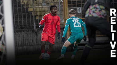 Nestory Irankunda im Spiel der FC Bayern Amateure beim FC Augsburg II
