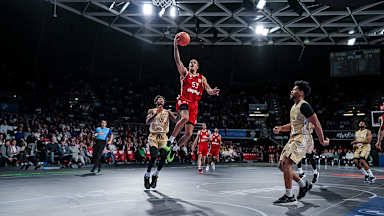 Der FC Bayern Basketball und Kevin Yebo stehen nach dem Sieg gegen Vechta im BBL Top Four.