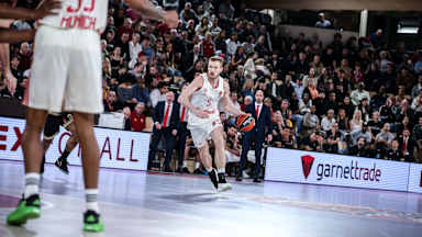 Niels Giffey und der FC Bayern Basketball wollen in Mailand den dritten Auswärtssieg der Saison holen.