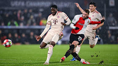 Spielszene aus der Partie FC Bayern gegen Feyenoord Rotterdam