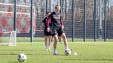 Carolin Simon FC Bayern Women Training