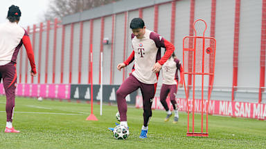 Training des FC Bayern vor dem Champions League-Spiel gegen Bayer Leverkusen