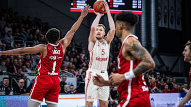Niels Giffey war Münchens Topscorer in Bamberg