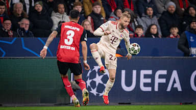 Spielszene aus Bayer 04 Leverkusen - FC Bayern