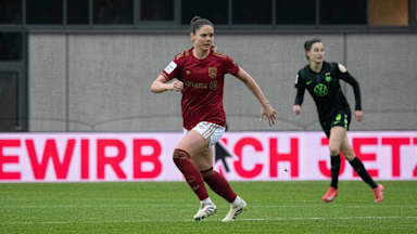 Sarah Zadrazil im Spiel gegen den VfL Wolfsburg.