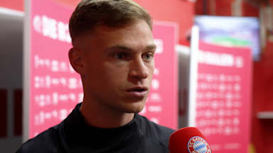 Joshua Kimmich spricht im Interview nach dem Bundesliga-Spiel des FC Bayern bei RB Leipzig