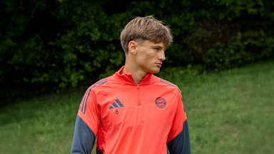 Benno Schmitz im Training der FC Bayern Amateure.