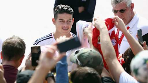 12_fans_get_050118