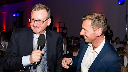 03-ehrung_fcb_220318