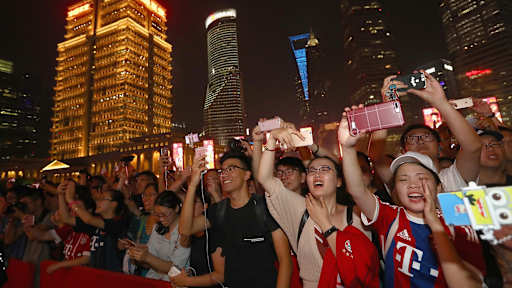 fans_shanghai_04_get_180717