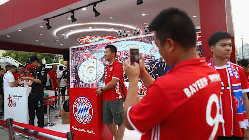 fans_shanghai_09_get_180717