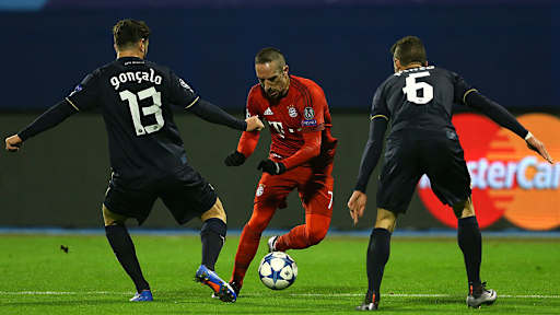zag_fcb_03_get_091215