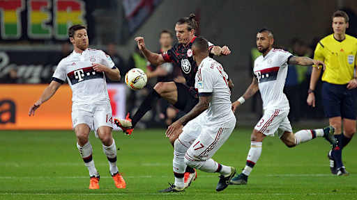 fra_fcb_08_ima_301015