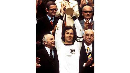 beckenbauer1_ima_070774