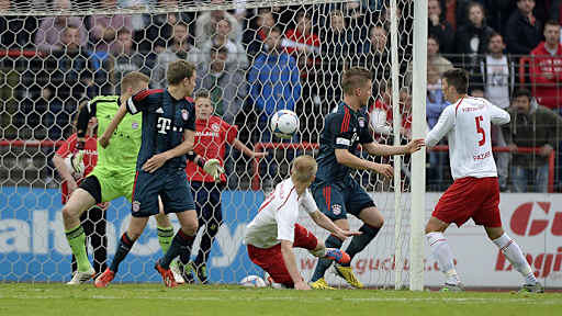 koelnfcbii_get_280514_9