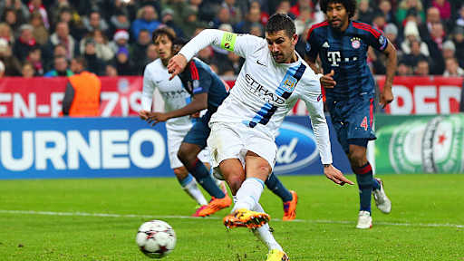 fcbcity_ima_101213_13