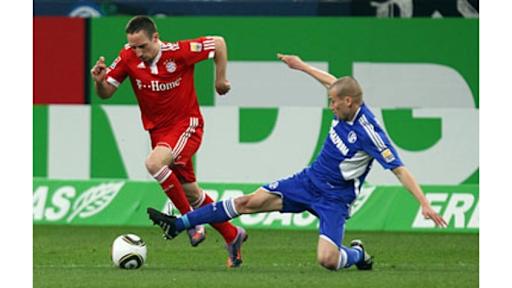 s04-fcb_get_030410_03