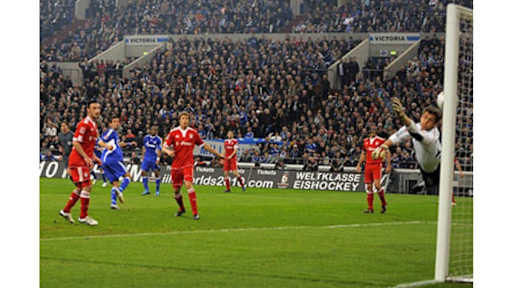 s04-fcb_ima_030410_09