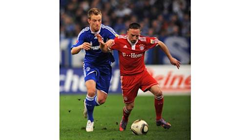 s04-fcb_get_030410_13