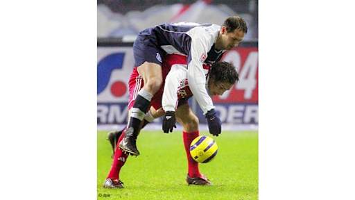 bsc_fcb_14_dpa_300105
