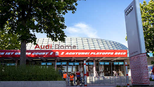 audi-dome_fcbb-braunschweig_ceirich_20190518_0088-min