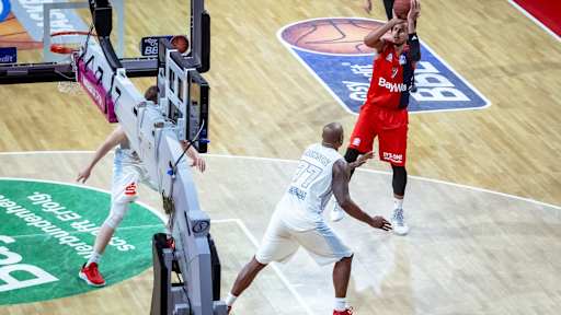 king_fcbb-bremerhaven_2019033_542_ceirich-min
