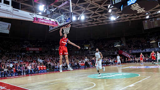 lucic_fcbb-bremerhaven_2019033_316_ceirich-min