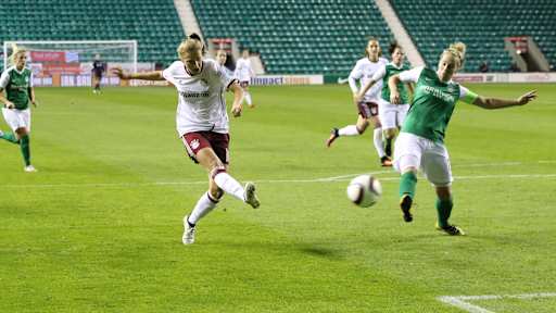 06-hibernian_fcb_051016