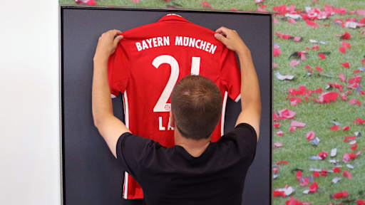 lahm13_fcb_260819
