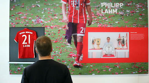 lahm9_fcb_260819