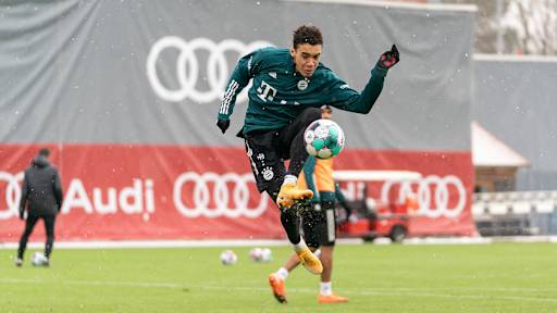 06_Abschlusstraining_vor_FCBSCF_DON