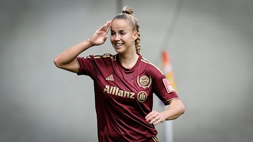 FC Bayern Frauen, Giulia Gwinn, Jubel