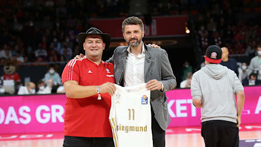 221001_FCBULM_c_Stickel_7