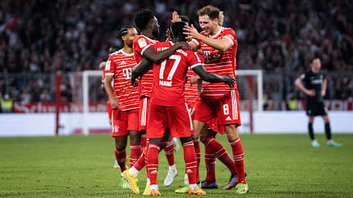 FC Bayern celebrate vs. SC Freiburg
