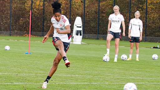 Training FC Bayern Frauen