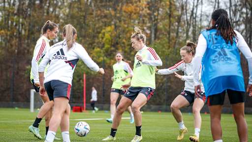 Training FC Bayern Frauen