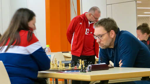 F2223FCB7R3-B8