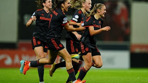 221210-fcbfrauen-highlights-2022-14