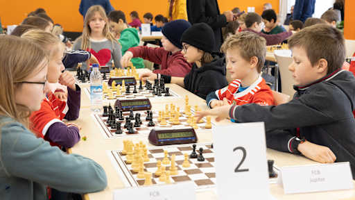 F23-RgR-Team_w23312_162