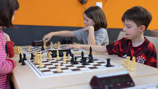 F23-RgR-Team_w23312_204