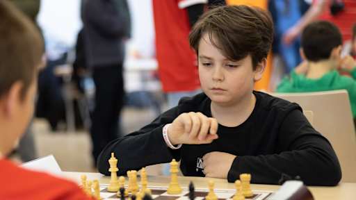 F23-RgR-Team_w23312_254