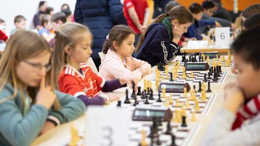 F23-RgR-Team_w23312_259