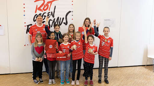 F23-RgR-Team_w23312_298
