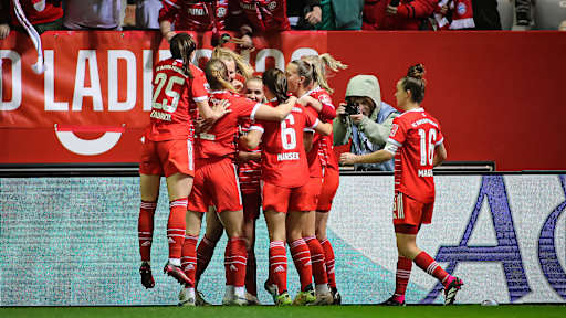 FC Bayern Frauen, Jubel